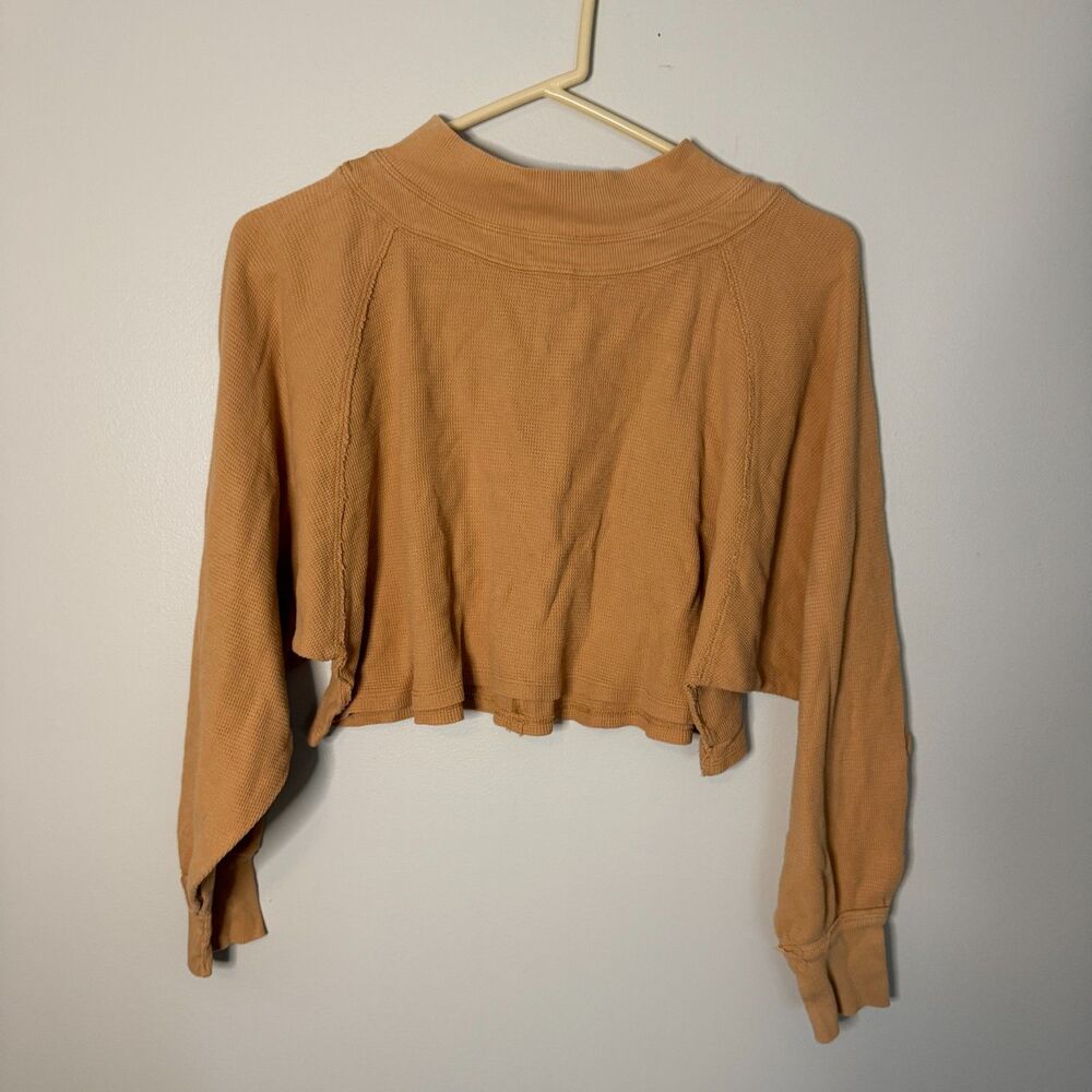 We the Free free people waffle knit tan cropped long sleeve shirt womens size XS